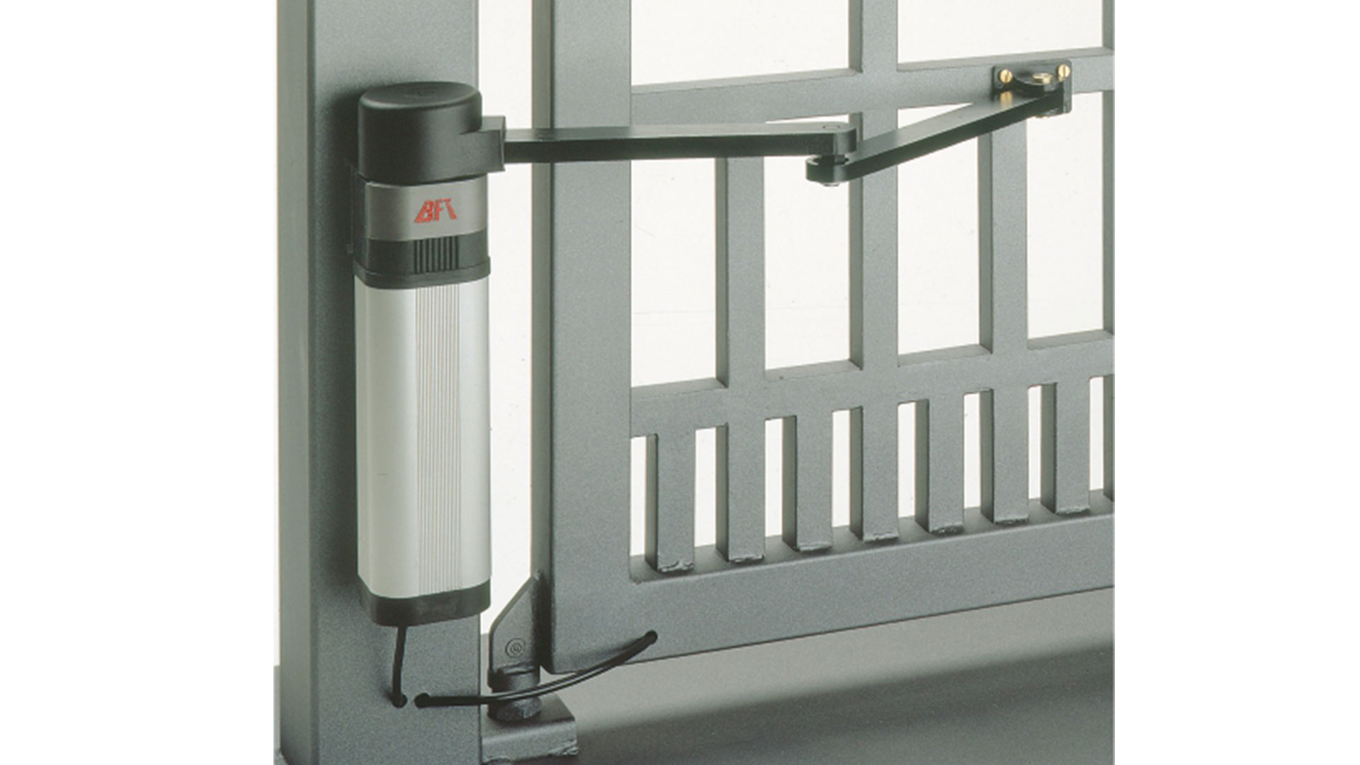 Распашные ворота BFT