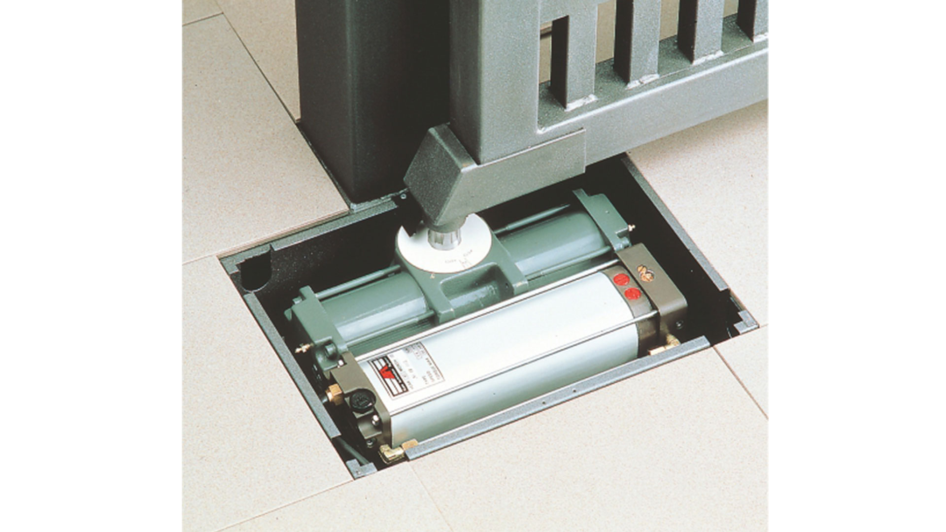 Распашные ворота BFT