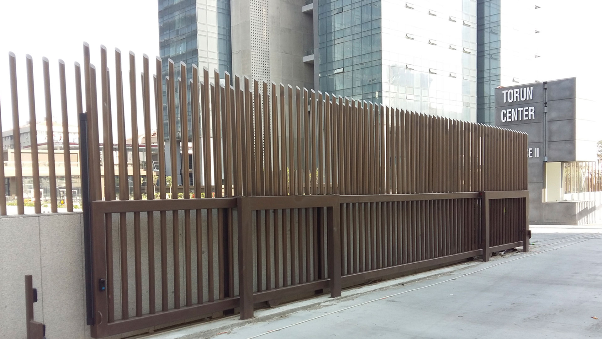 GOXU Консольные и раздвижные ворота