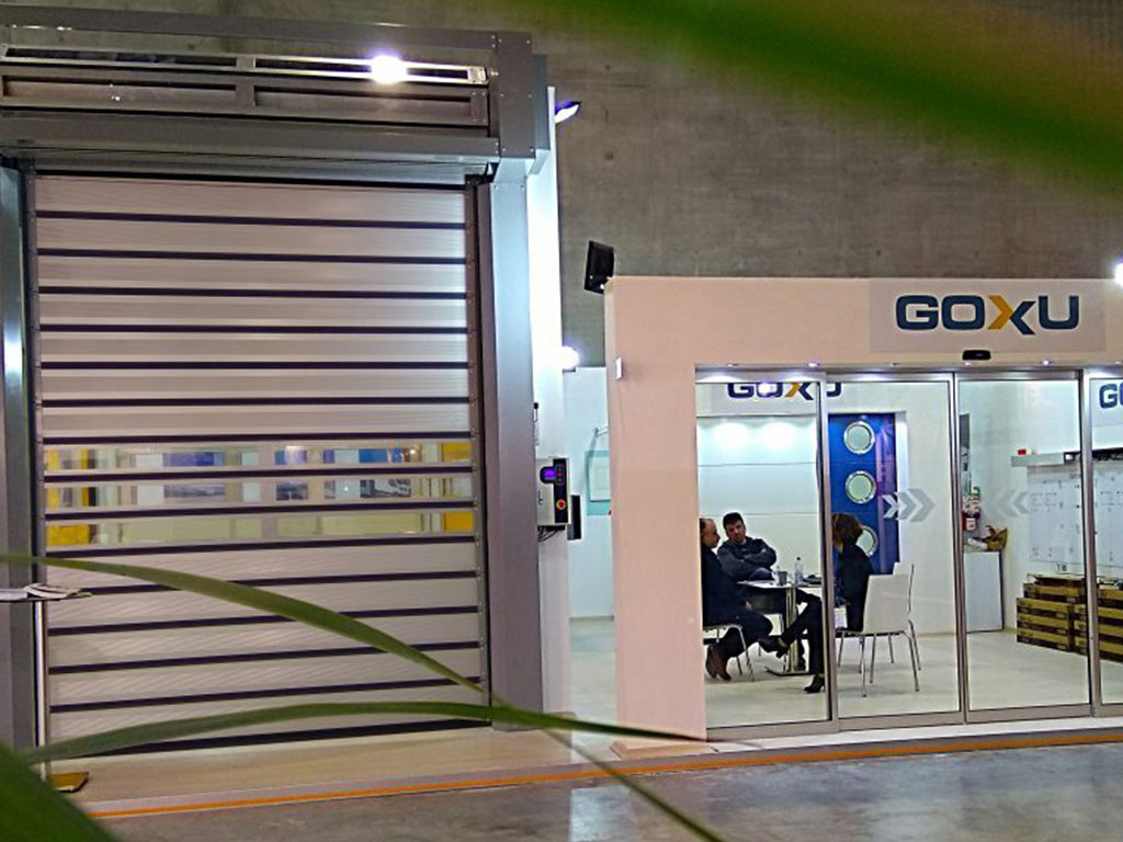 Спиральные двери